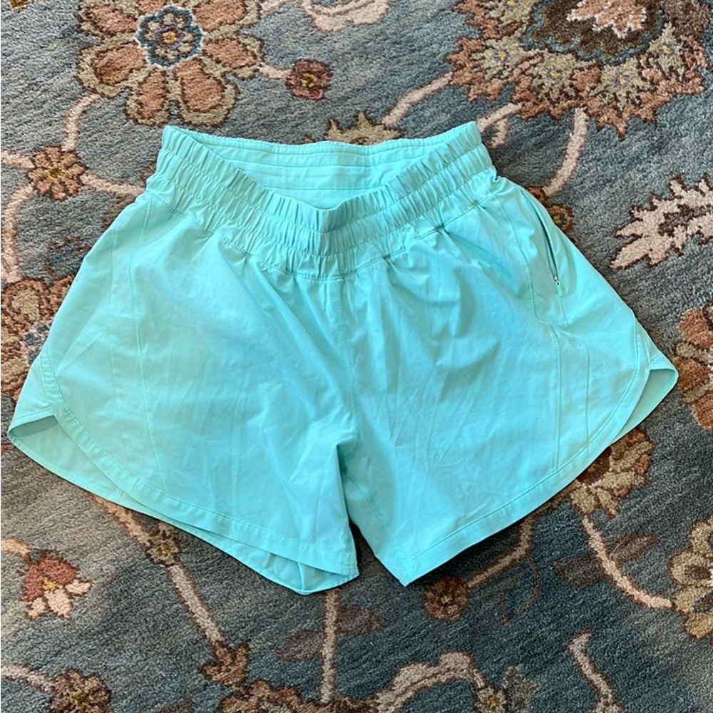 Lululemon Track That Short 5” Inseam Sz 8 Mint Green - Picture 2 of 6